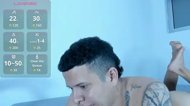 Show modela StevenSlimBoy na web-kameri
