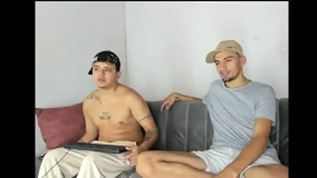 Pokazy przed kamerką – Charlie_Scorpion