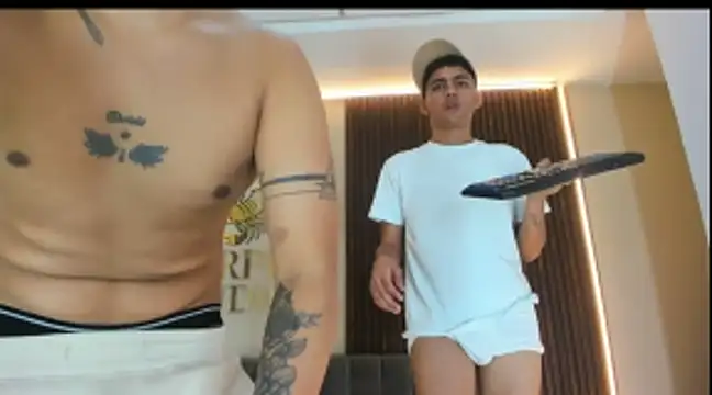 Charlie_Scorpion's Webcam Show