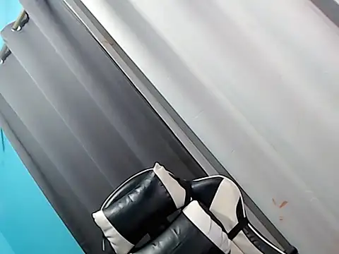 Yourgoddess_sasha Show Webcam