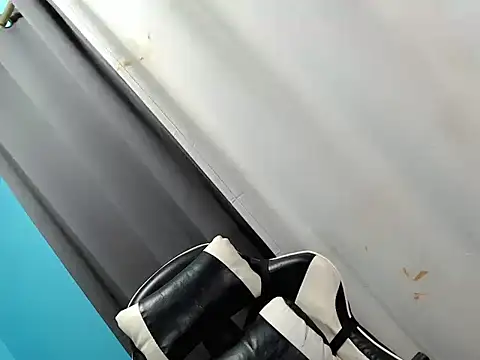 Cutie__Angel Adlı Modelin Web Kamerası Şovu
