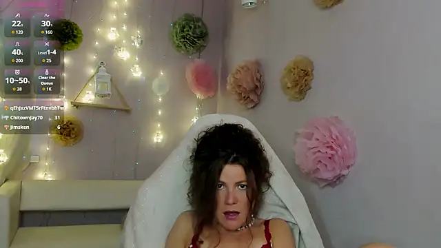 Mari_Muse Show in webcam
