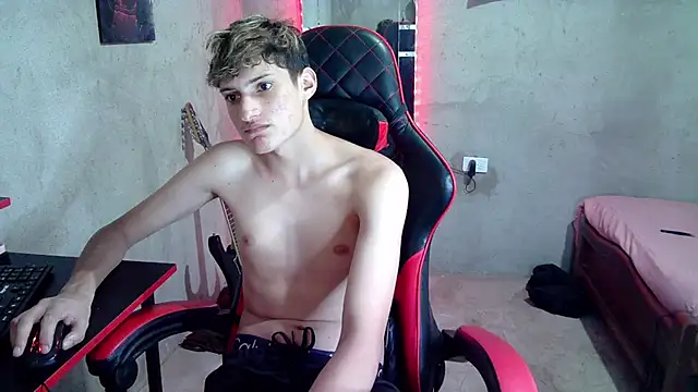 Pablito_Junior11のウェブカメラショー