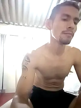 Show modela BrayanPolo na web-kameri