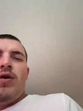 daforeign23 Show in webcam