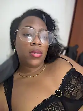 Chat XXX en directo de selina_paris