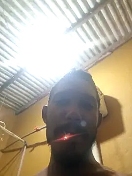 Webkamerová show QRA-NEGO01