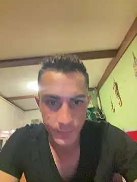 AlexitoTrendy22 webcam show