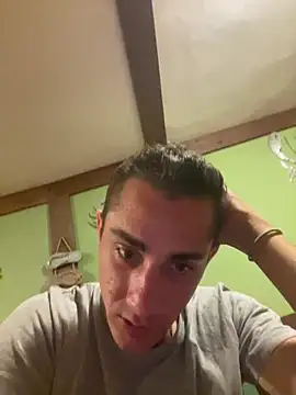 AlexitoTrendy22's Webcam Show