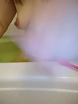 aaaroma's Webcam Show