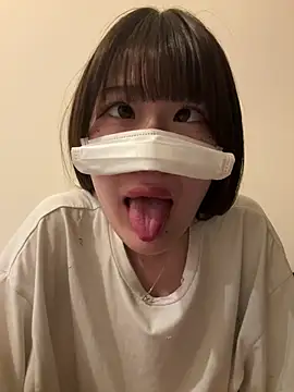 ki_014 – Live XXX-chat