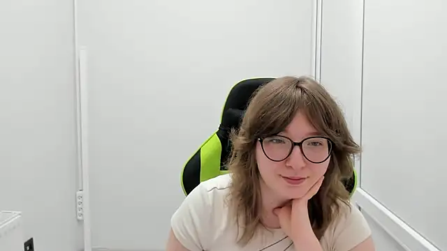 Živý XXX chat HachiYume