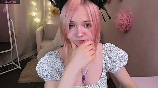 Chat XXX en directo de Miiu_miiu