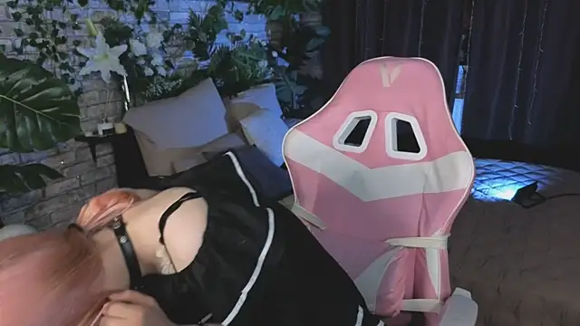Miiu_miiu's Webcam Show