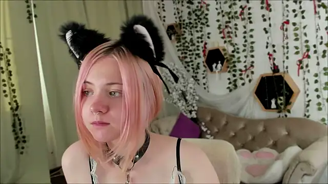 Miiu_miiu's Webcam Show