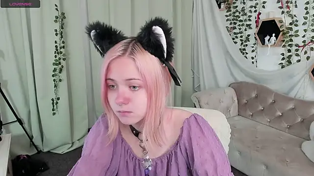 Show de Miiu_miiu na webcam
