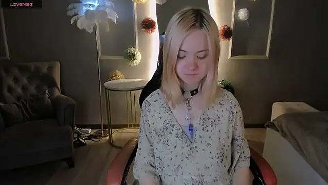 Miiu_miiu's Webcam Show