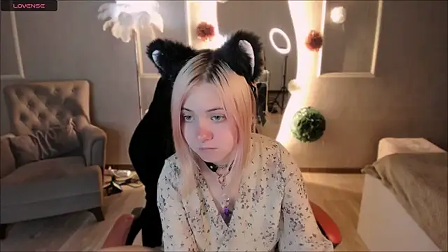 Miiu_miiu's Webcam Show