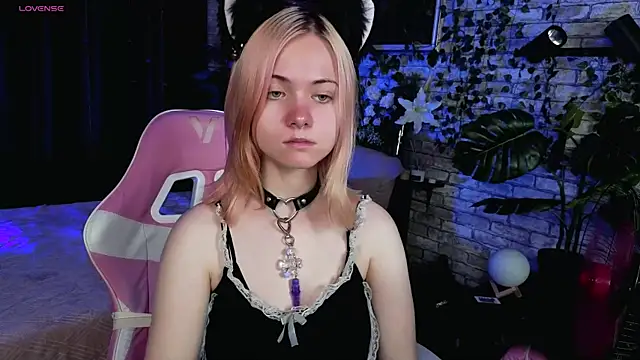 Show de Miiu_miiu na webcam