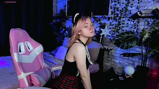 Show de Miiu_miiu na webcam