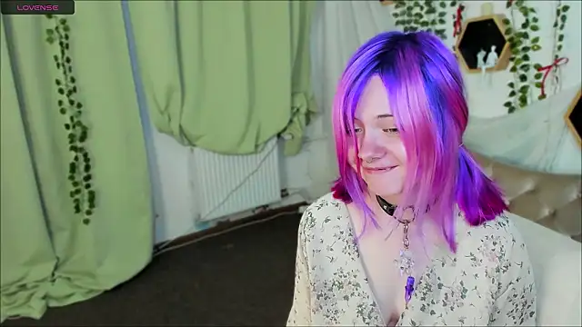 Miiu_miiu's Webcam Show