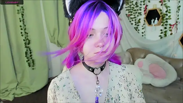 Miiu_miiun Webbikameraesitys