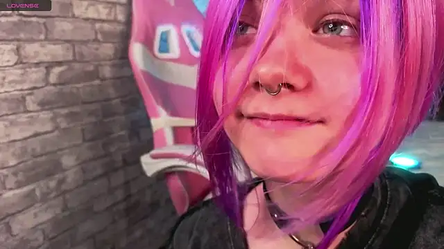 Živý XXX chat Miiu_miiu