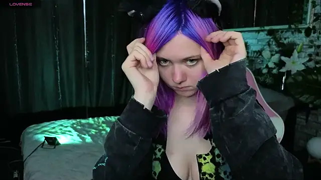 Miiu_miiu's Webcam Show