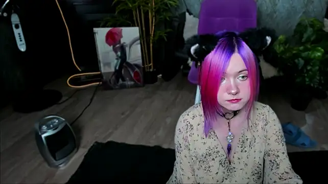 Miiu_miiu Chat XXX in diretta