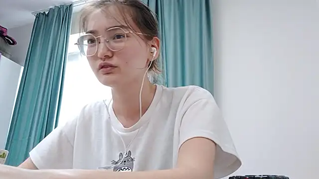 BeatrizGeving's Live XXX Chat