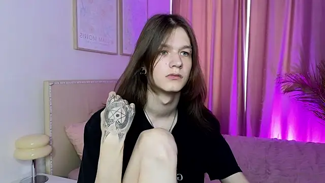 Webkamerová show l1l2th