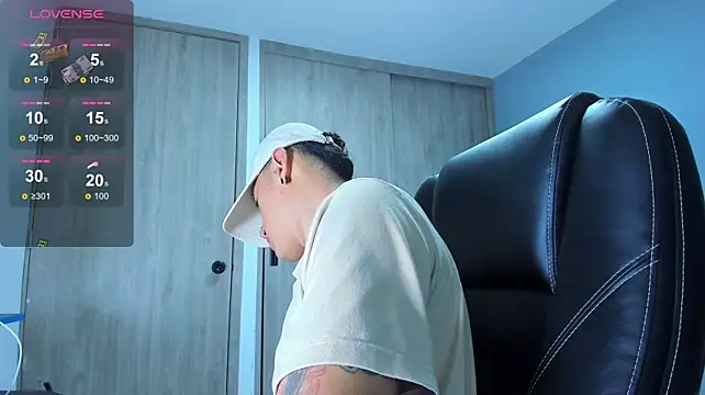 LOBO_ALPHA 웹캠 쇼
