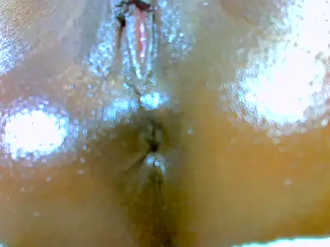 savagelovergal's Webcam Show