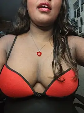 XXX chat uživo modela cam_akansha