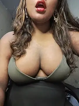 Chat +18 de cam_akansha ao vivo