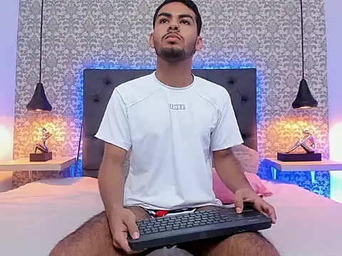 Show modela Peter_Kink na web-kameri