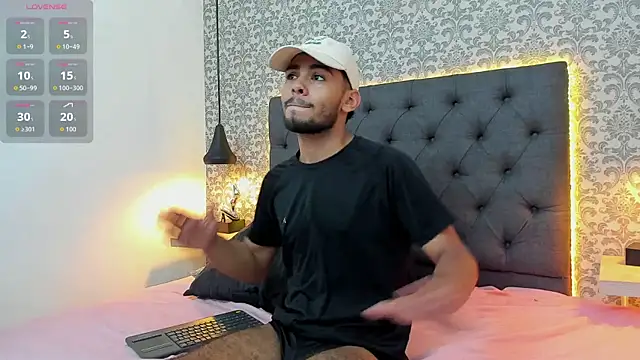 Show de Peter_Kink na webcam