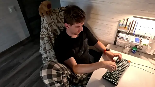 Вебкам-шоу Einar_Nut