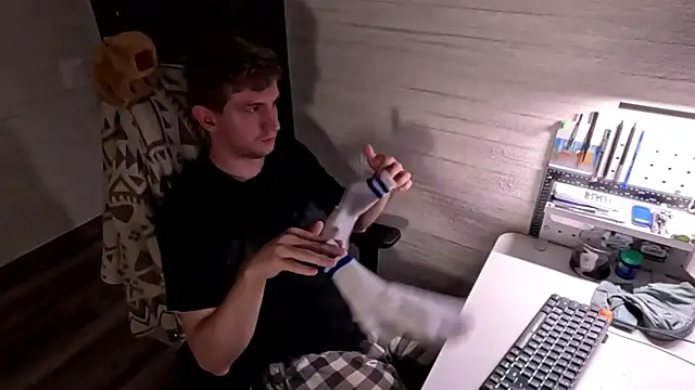Einar_Nut webkamerás műsora
