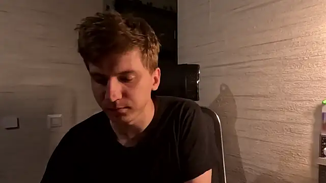 Show modela Einar_Nut na web-kameri