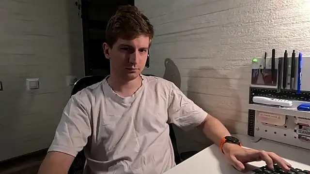 Einar_Nut webkamerás műsora