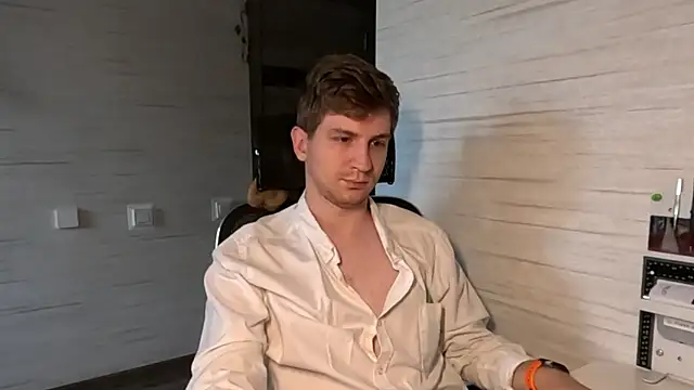 Einar_Nutn Webbikameraesitys
