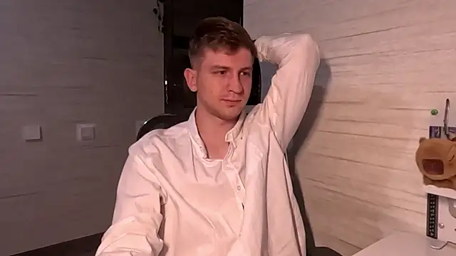 Show modela Einar_Nut na web-kameri