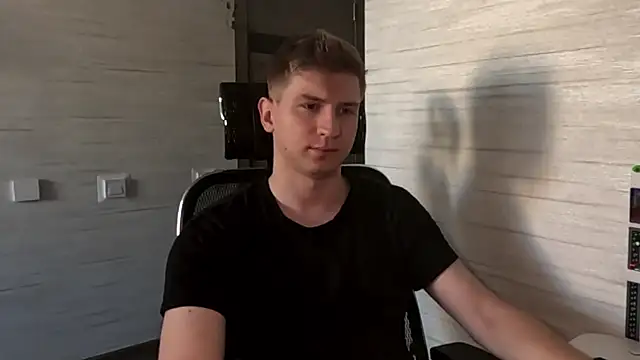 Einar_Nutn Webbikameraesitys