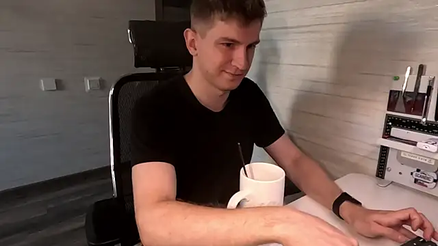 Einar_Nutn Webbikameraesitys