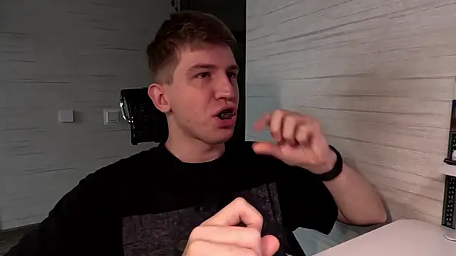 Вебкам-шоу Einar_Nut