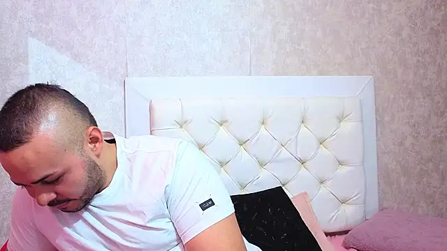 Show modela Liam_Harrington na web-kameri