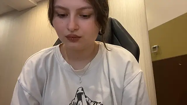 MnemonicSimplism élő XXX-chatje