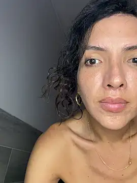 yuliethsanchez 웹캠 쇼