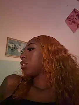 Nina_Velveta's Webcam Show